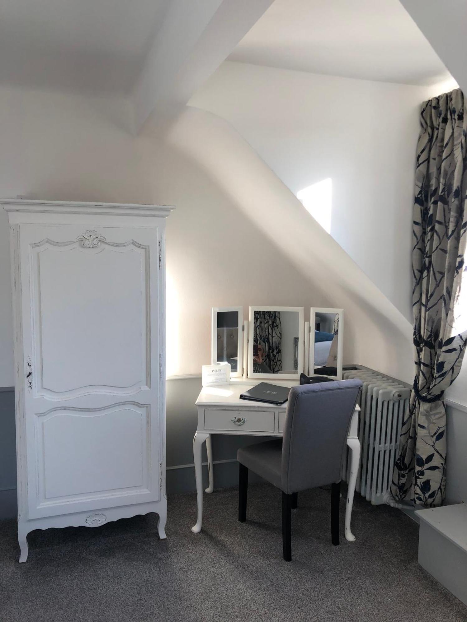 No 6 B&B Landivy Pokoj fotografie